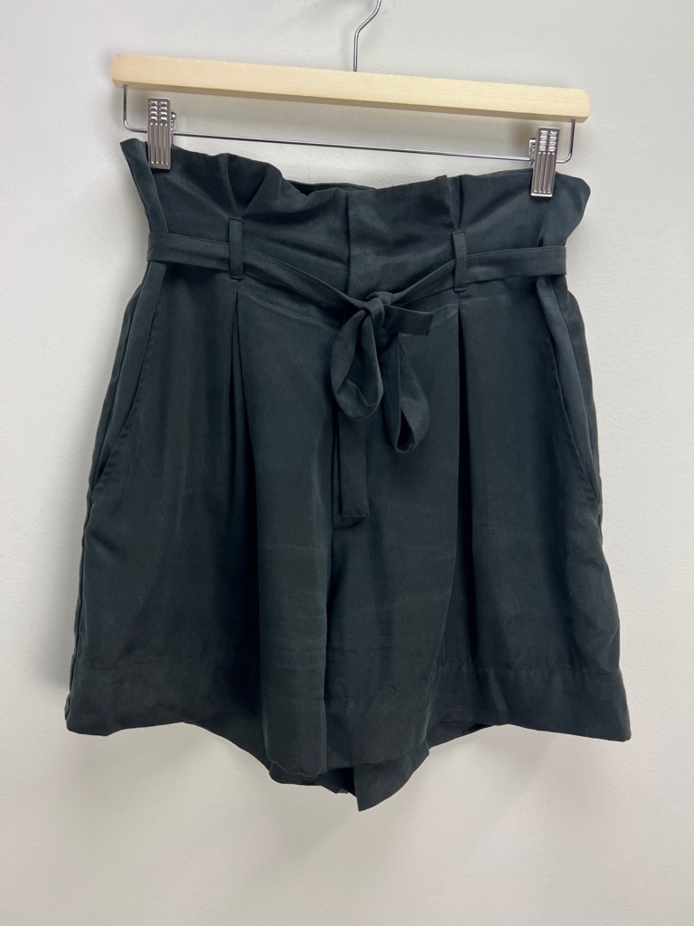 Reformation Castel Shorts Black Tencel High Rise Paper Bag Dressy Womens 4